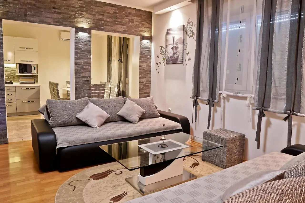 Apartment Dalibor 1870 Pula