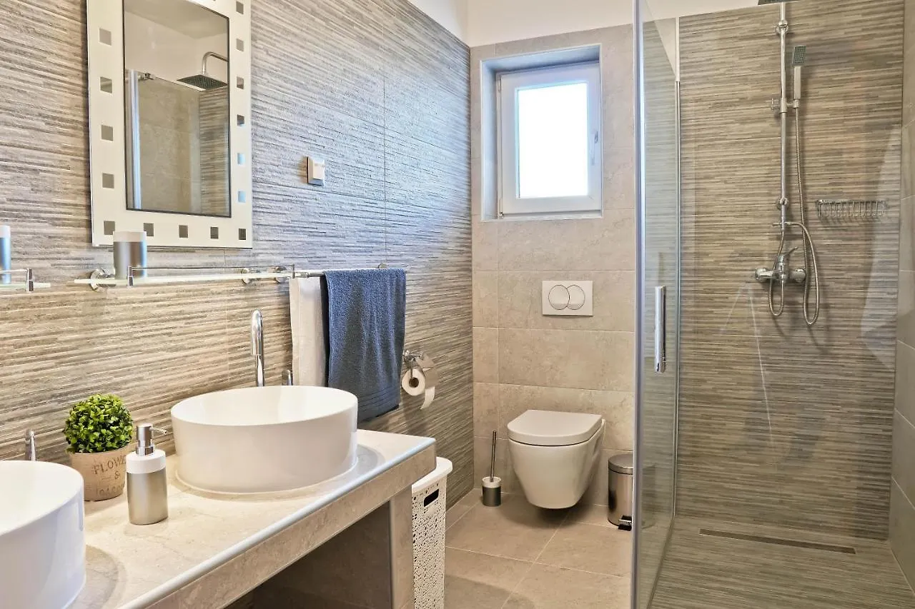 Apartment Dalibor 1870 Pula Croatia